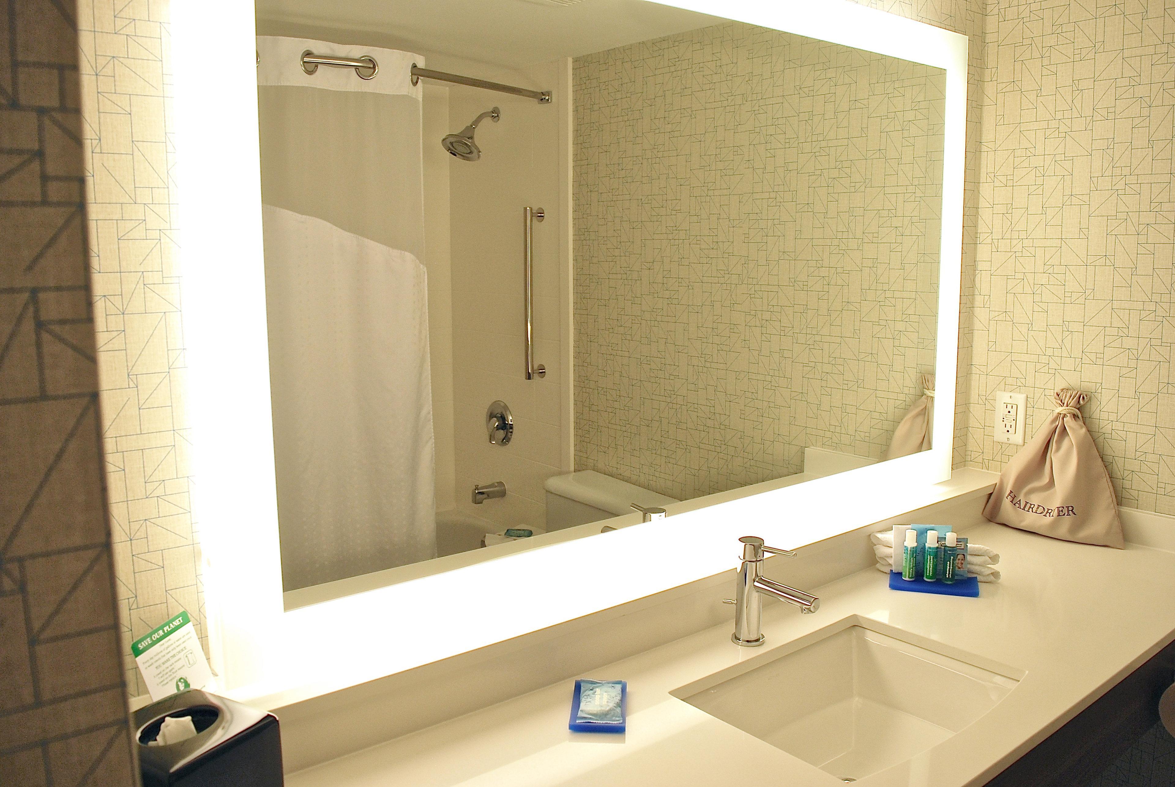 Express Vancouver Airport-richmond By Ihg Hotel Richmond