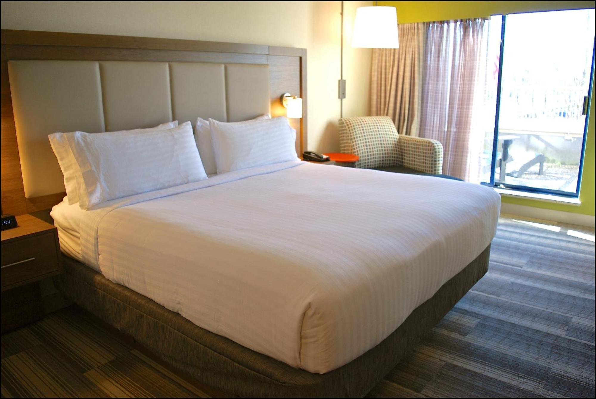 Express Vancouver Airport-richmond By Ihg 3* Richmond