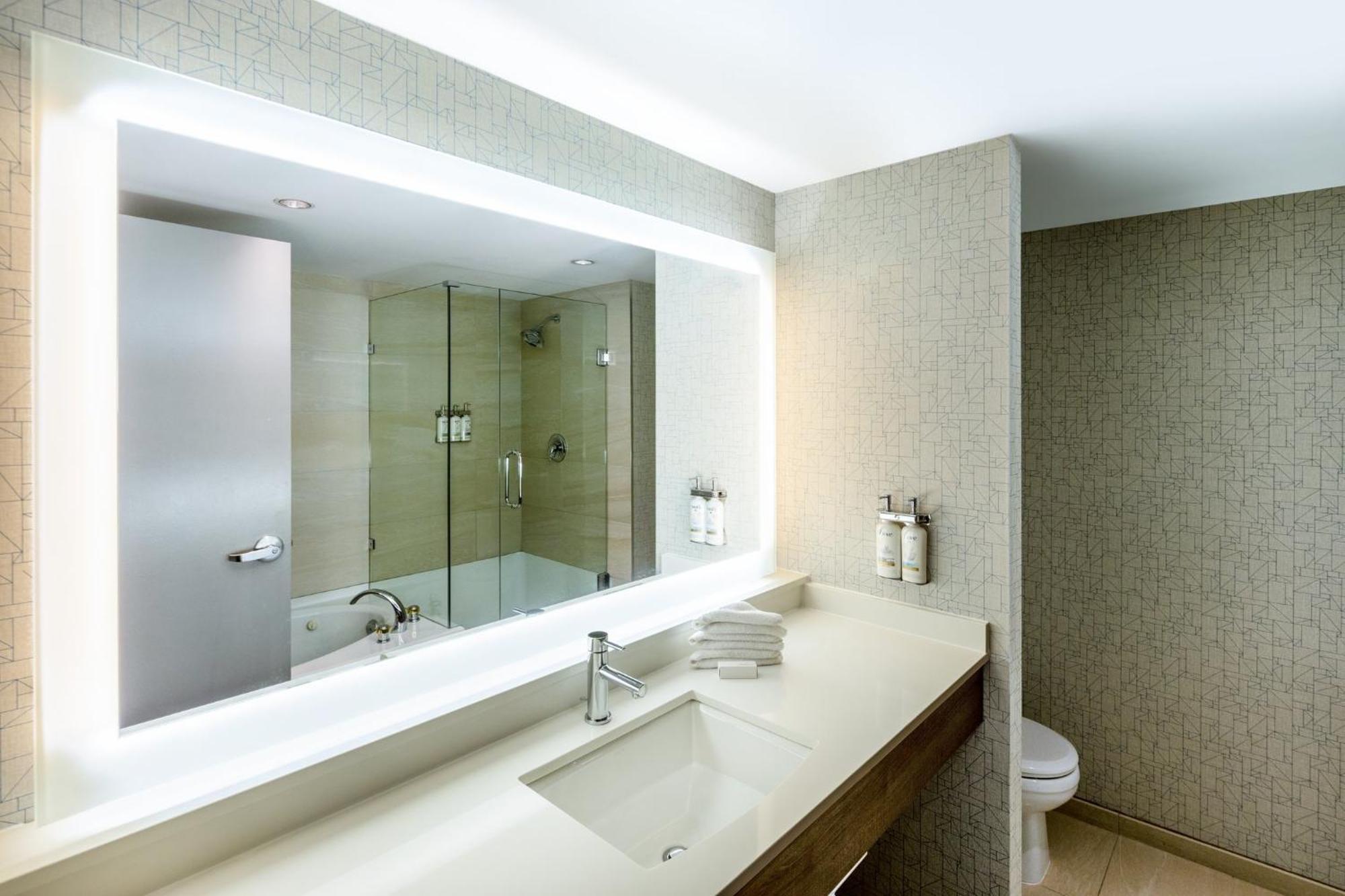 Express Vancouver Airport-richmond By Ihg Hotel 3*