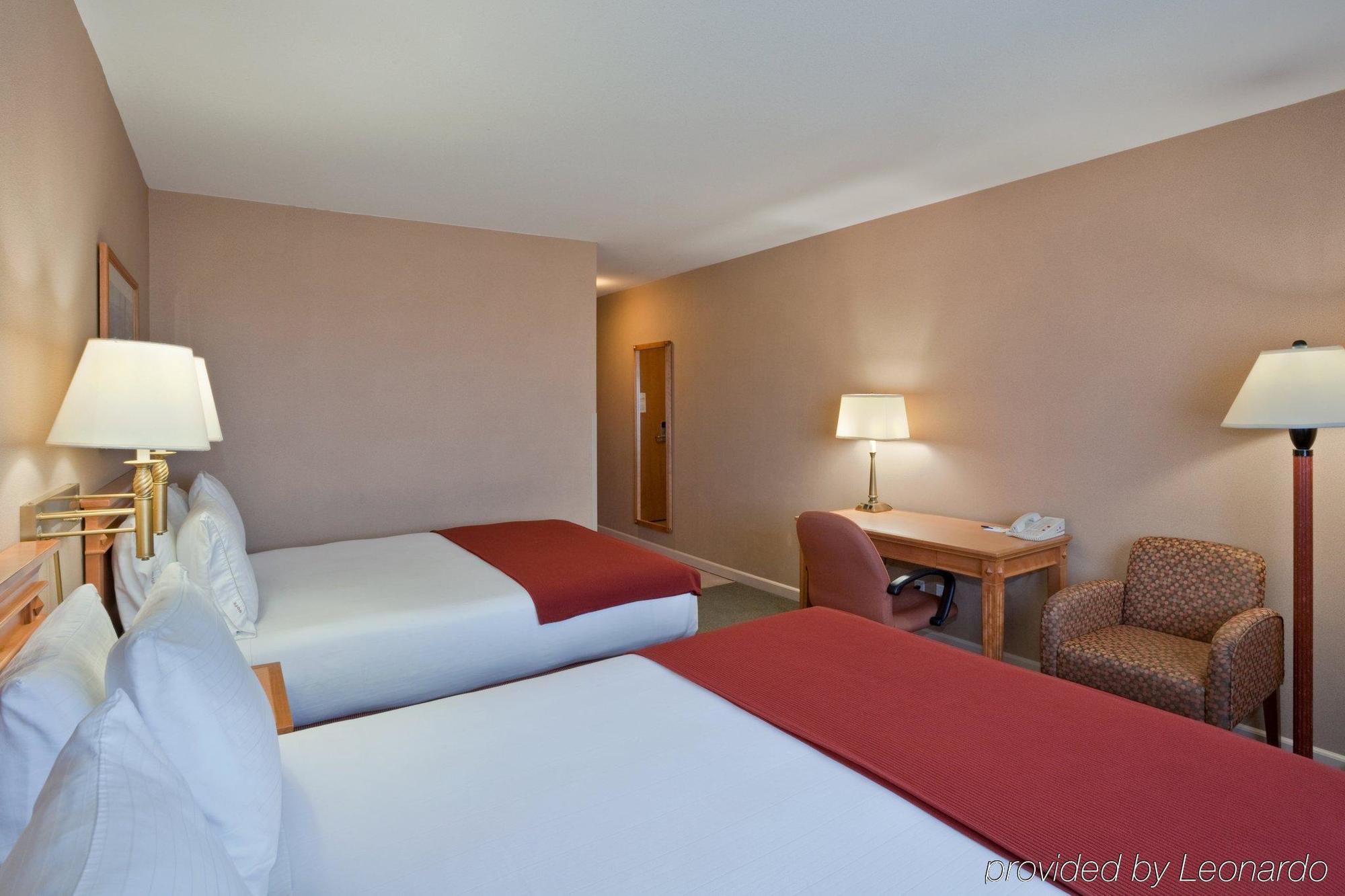 Express Vancouver Airport-richmond By Ihg Hotel