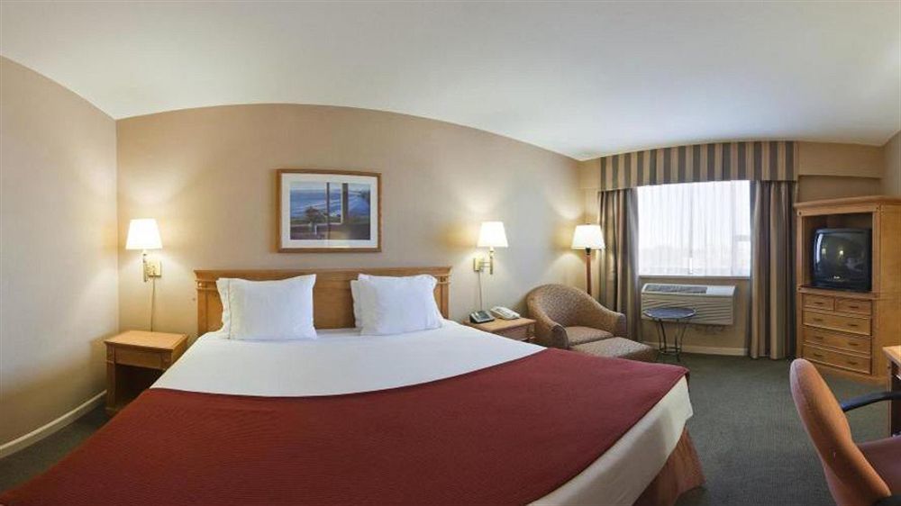 Express Vancouver Airport-richmond By Ihg 3*