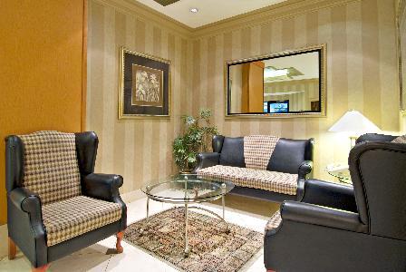 Express Vancouver Airport-richmond By Ihg 3*