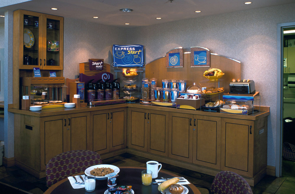 Express Vancouver Airport-richmond Hotel 3*